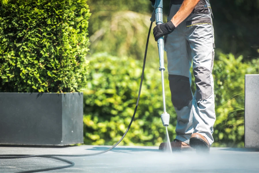 pressure washing company service